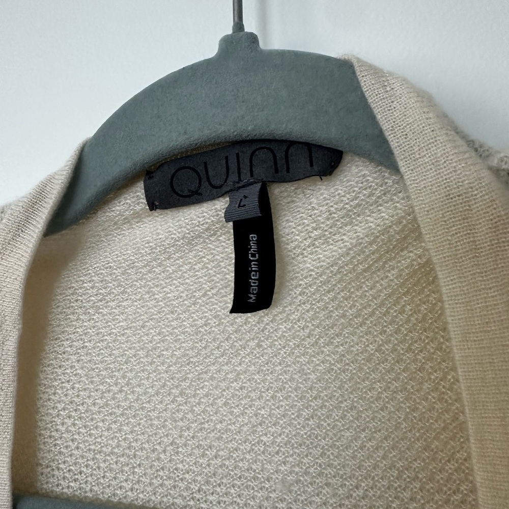 Quinn Women’s Cahsmere Cardigan - Picture 2 of 5